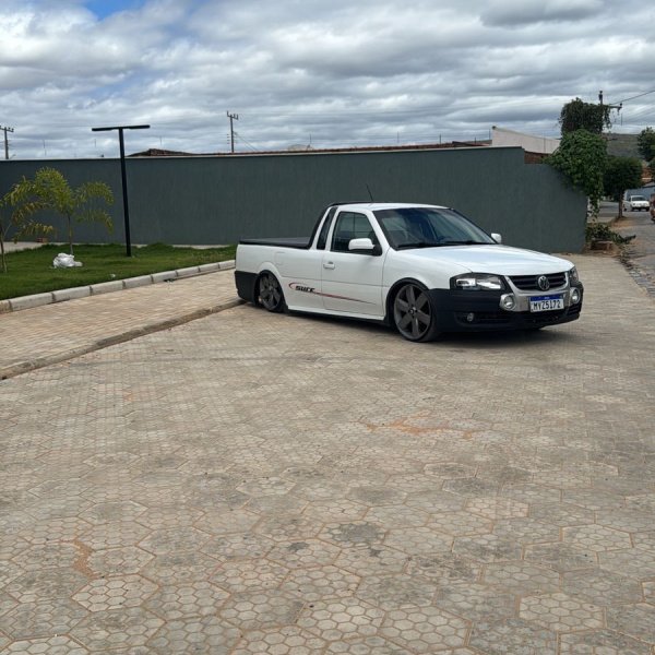 SAVEIRO SURF OU  XT 660