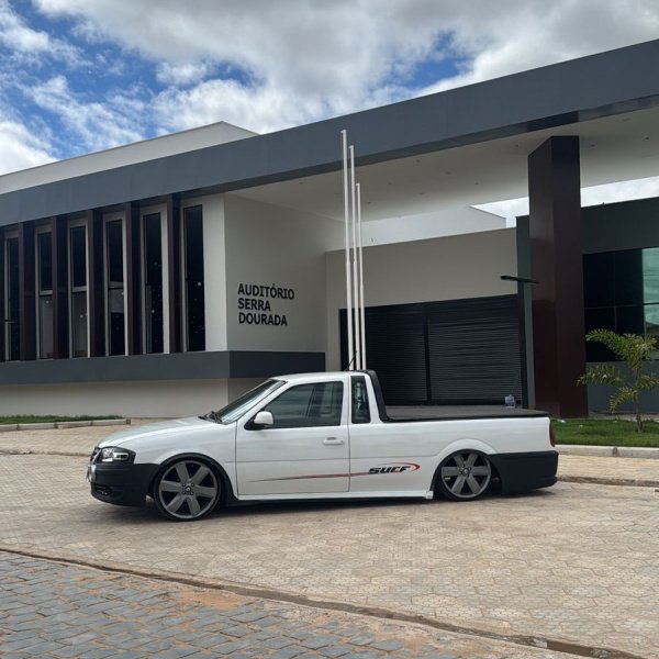 SAVEIRO SURF OU  XT 660